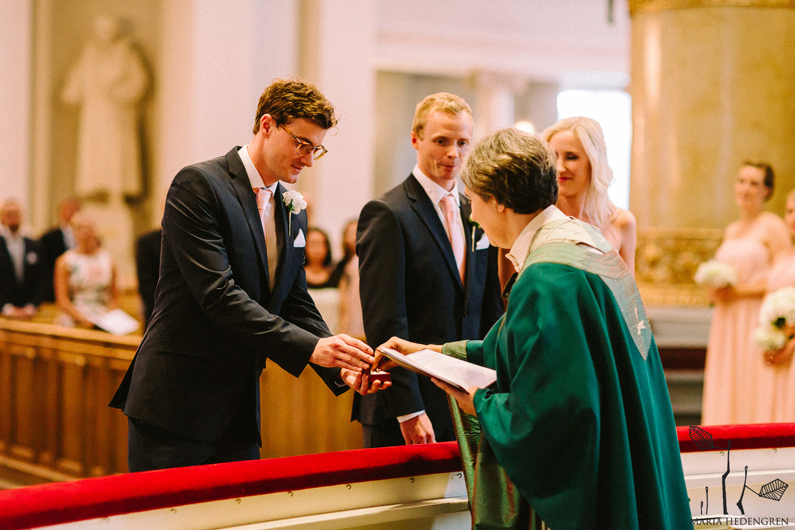 Helsinki tuomiokirkko wedding
