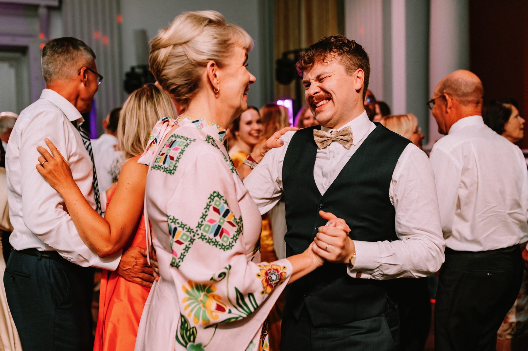 wedding dancing in Helsinki